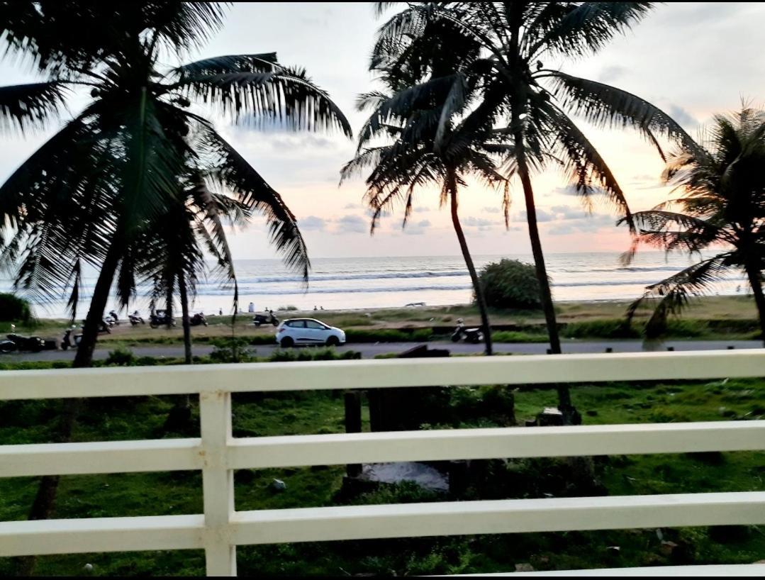 Mulappilangād Corniche Beach Resort מראה חיצוני תמונה
